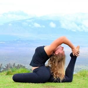 Meet your Posher, Cara